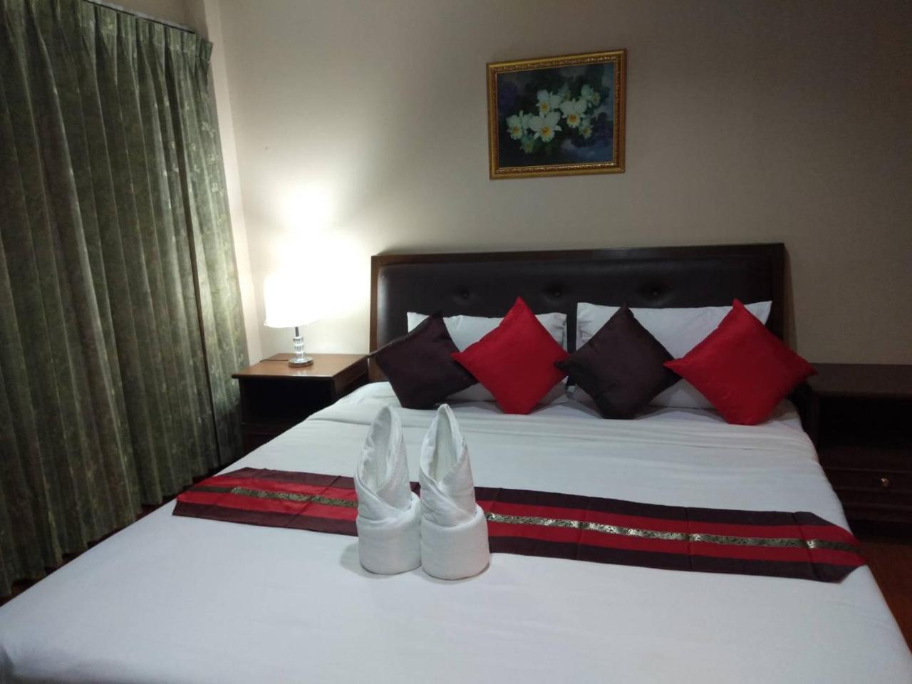 Hotel Star Bright Court Chiang Rai Exterior foto