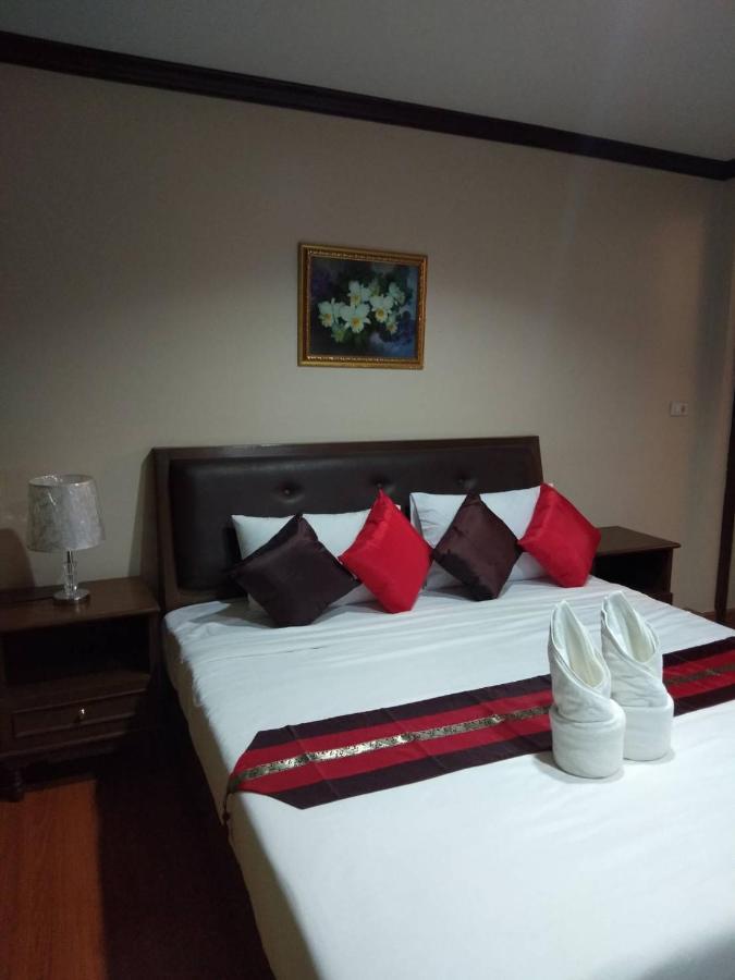 Hotel Star Bright Court Chiang Rai Exterior foto